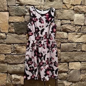 🌷3 for $12 love…ady Floral Dress Size Large